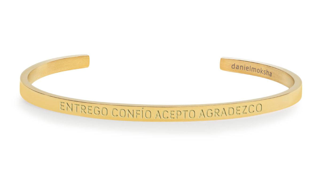 Pulsera Entrego, confío, acepto y agradezco (sin tinta)   Oro  Daniel Moksha